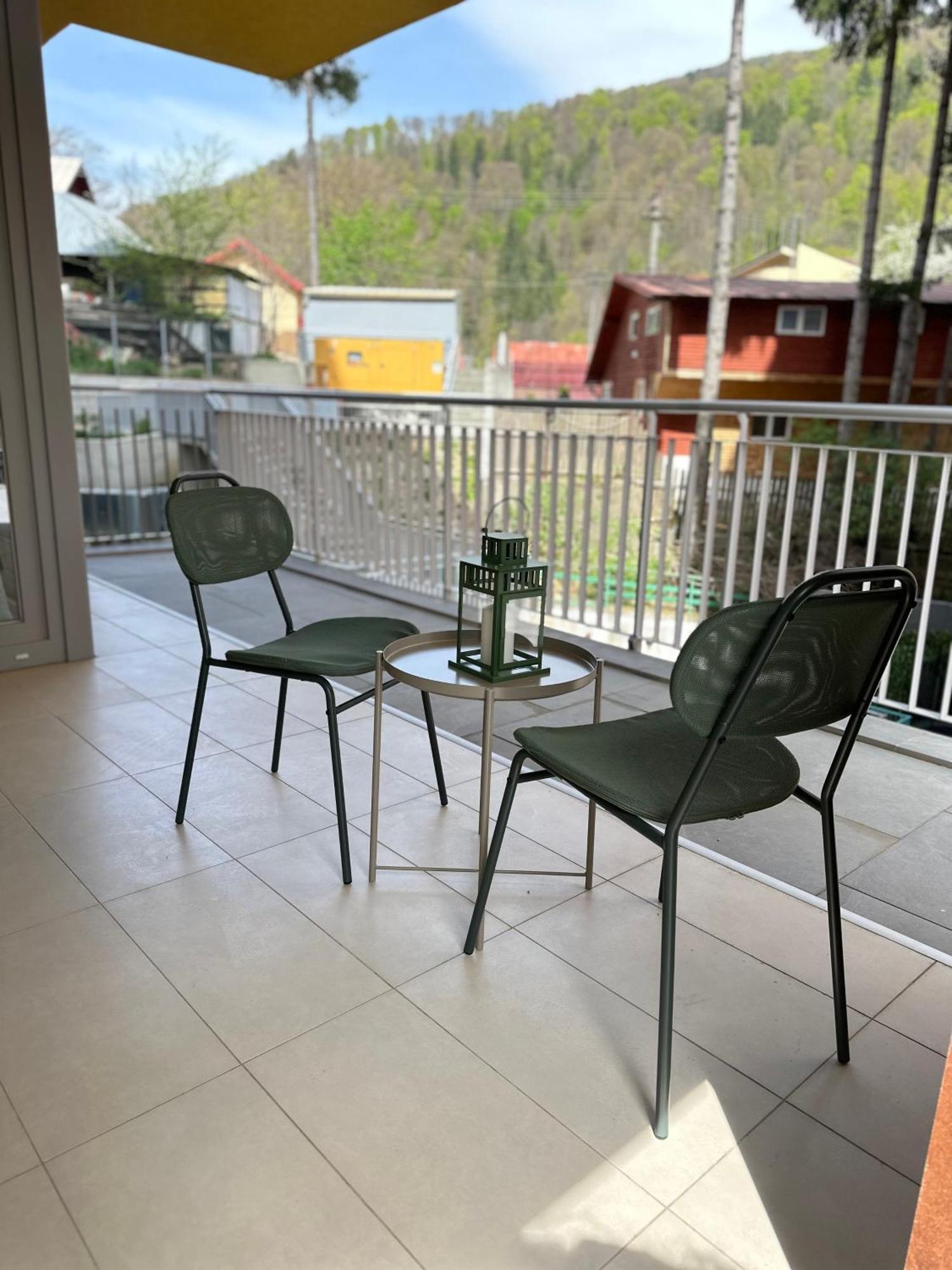 Joy Garden Apartment Синая Екстериор снимка